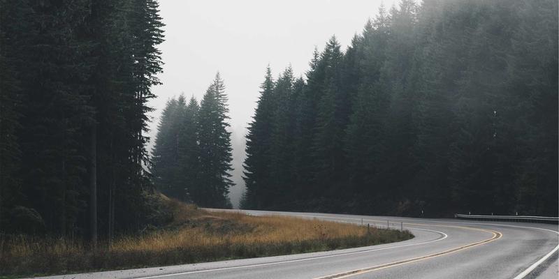 赋能职业发展：如何运用ACCPDG框架构建企业数据治理体系与能力评估